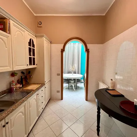 Casa Grande, Comoda E Ben Situata